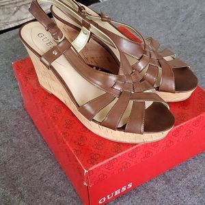 Guess wedges